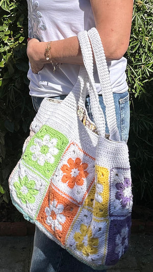 Sac cabas crochet fait main – Motifs granny squares multicolores - image 8