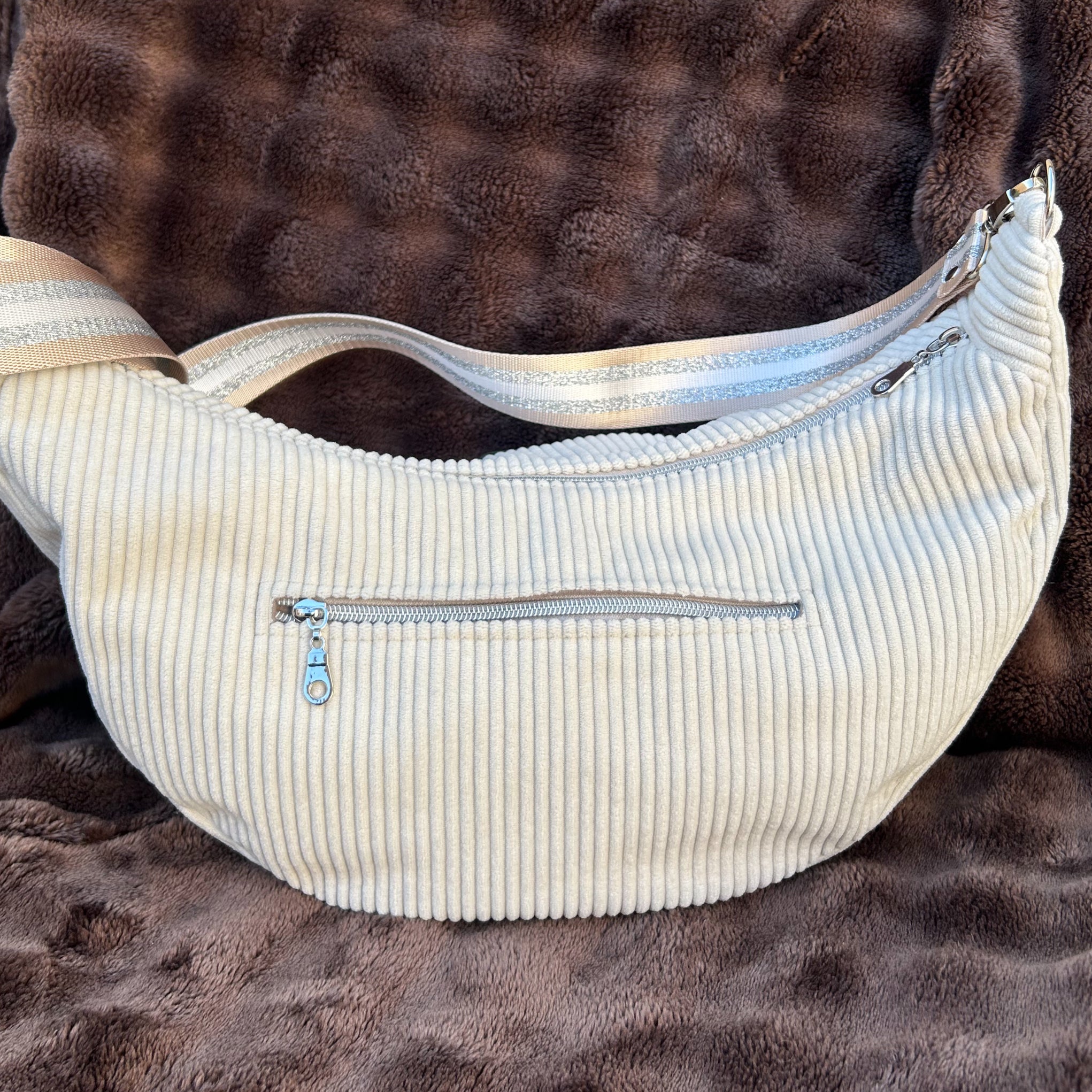 Sac demi-lune fait main velours côtelé beige - 3 tailles - image 6