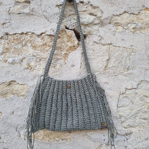 Sac à main en crochet effet pailleté à franges - image 11