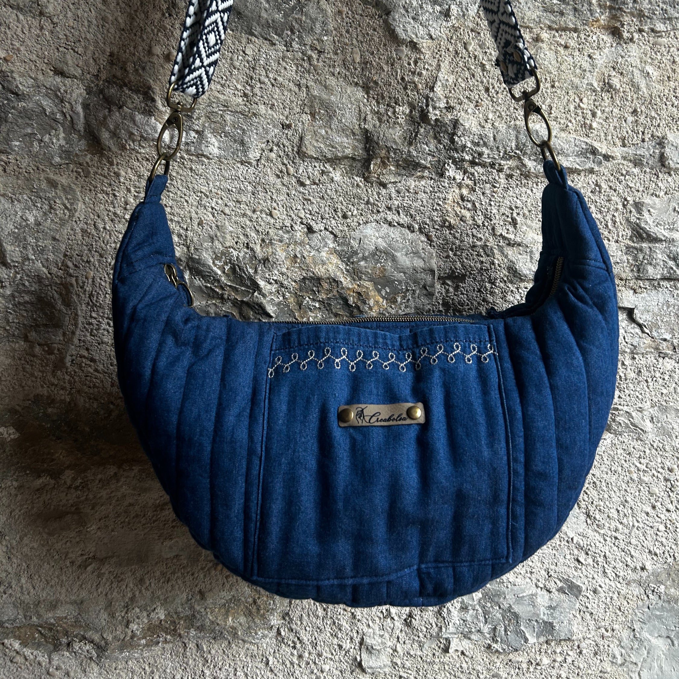 Sac demi lune personnalisé pour Mélanie