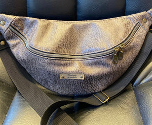 Sac banane fait main simili cuir vieilli - image 7