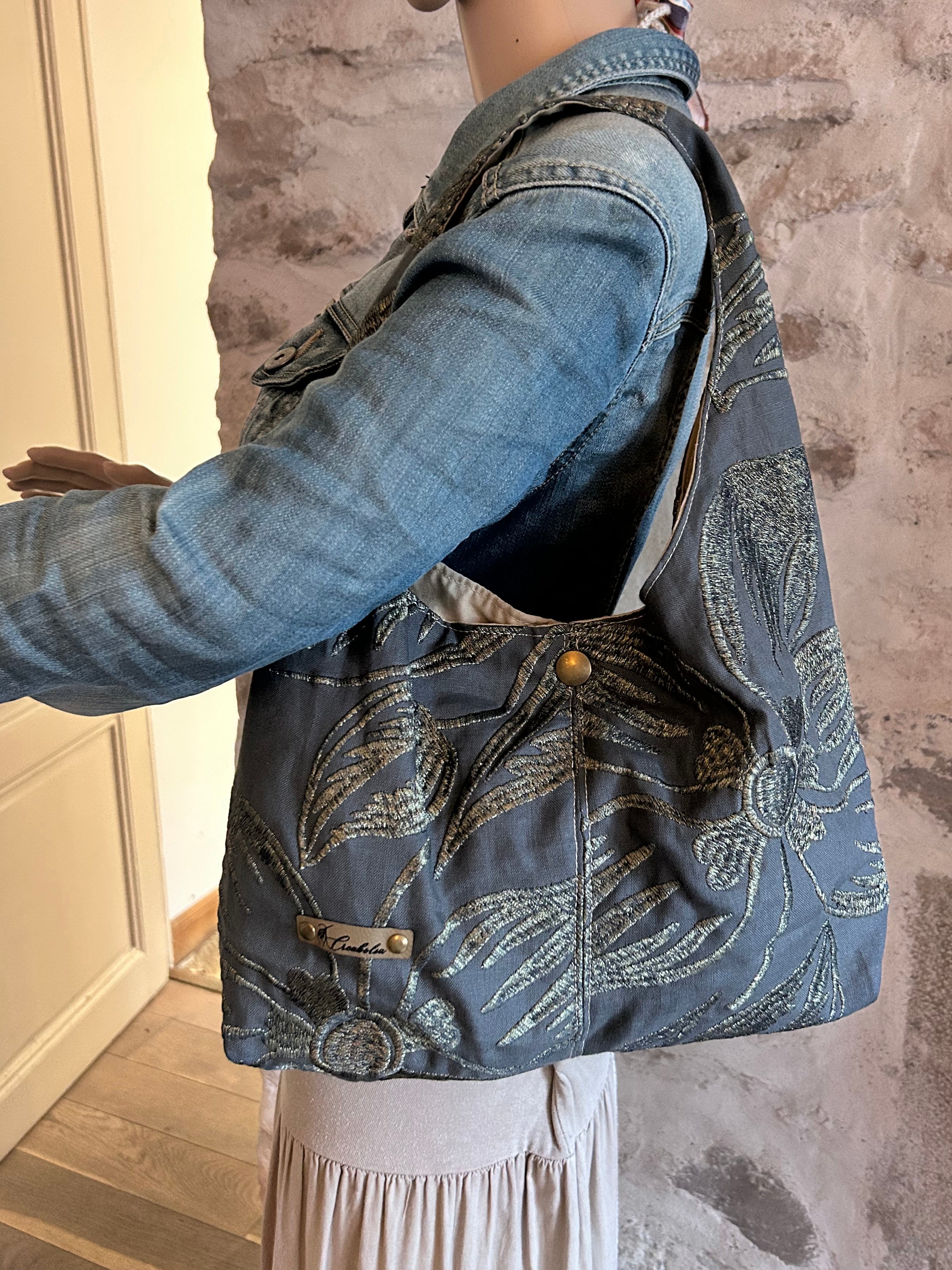 Sac Hobo lin et broderie fil doré, doublé - image 4