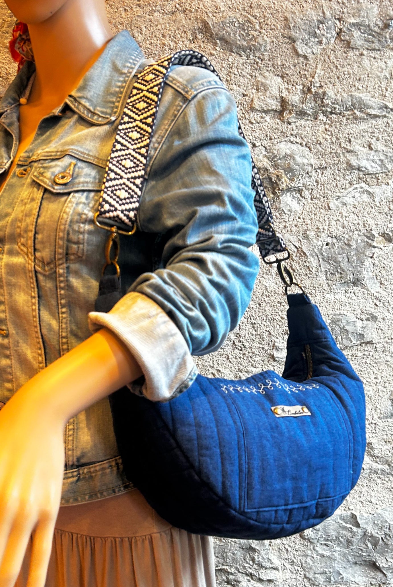 Sac demi lune personnalisé pour Mélanie - image 3