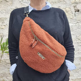 Sac banane moumoute tissu bouclettes - SUR COMMANDE - image 5