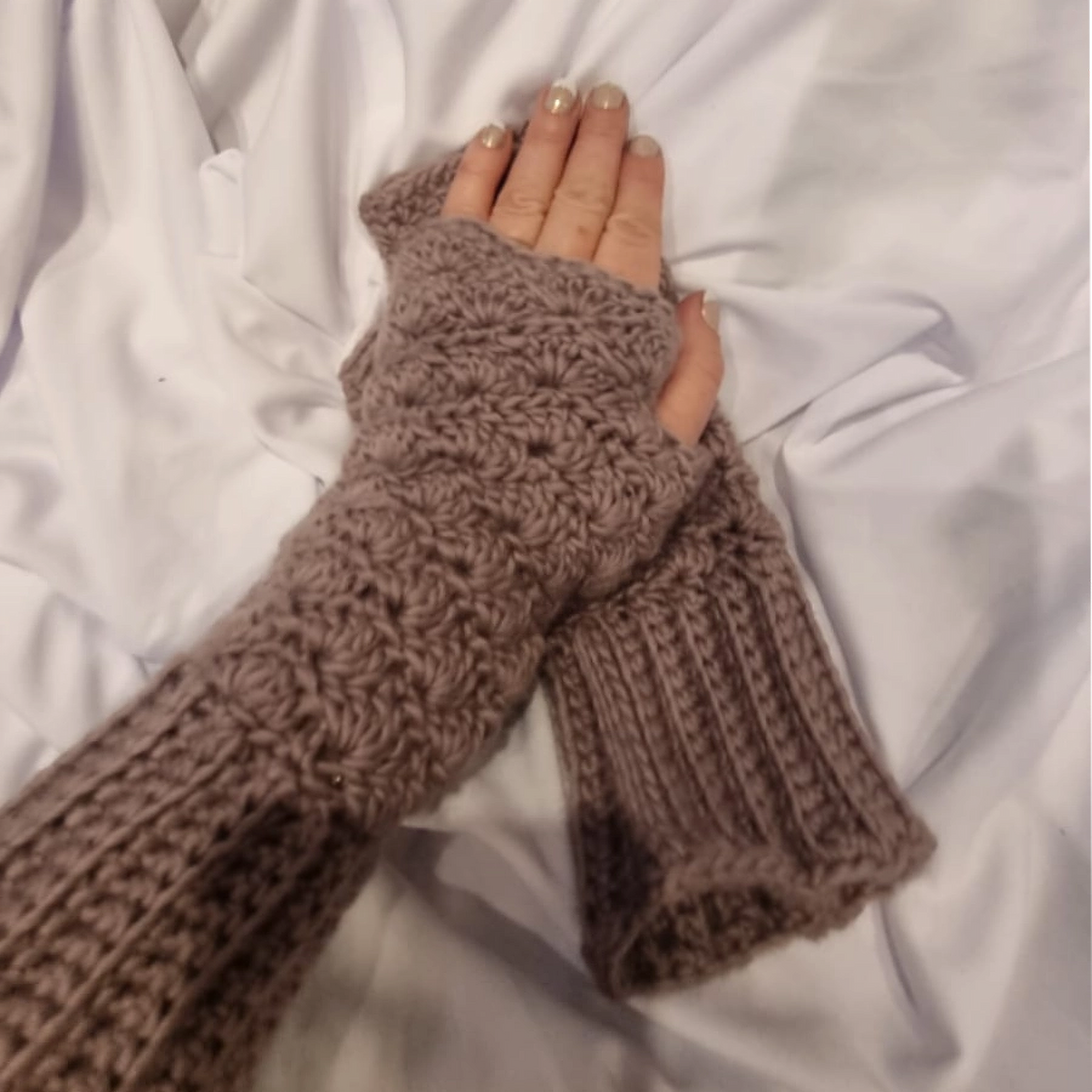 Mitaines 100 % laine en crochet, idée cadeau - image 2