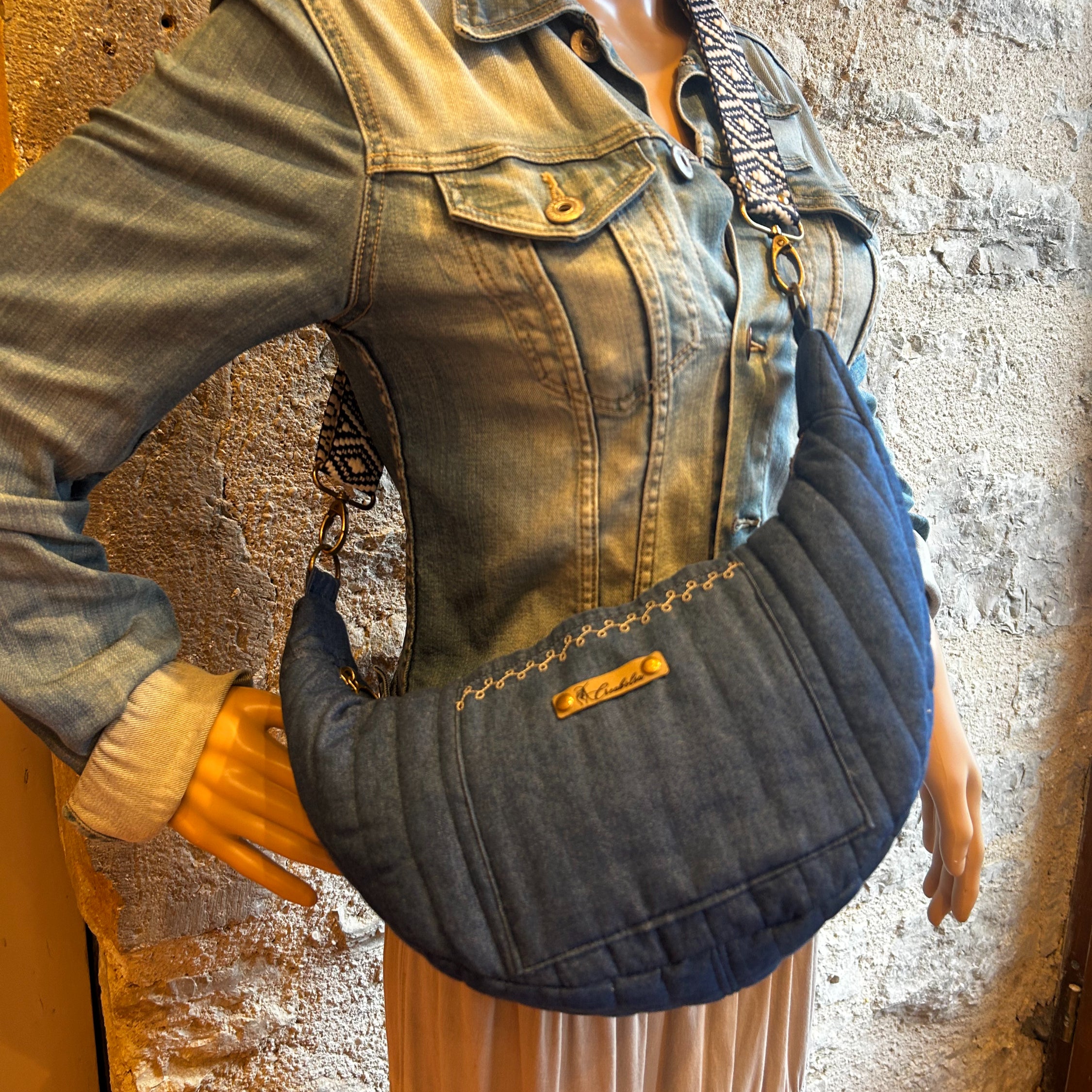 Sac demi lune personnalisé pour Mélanie - image 5