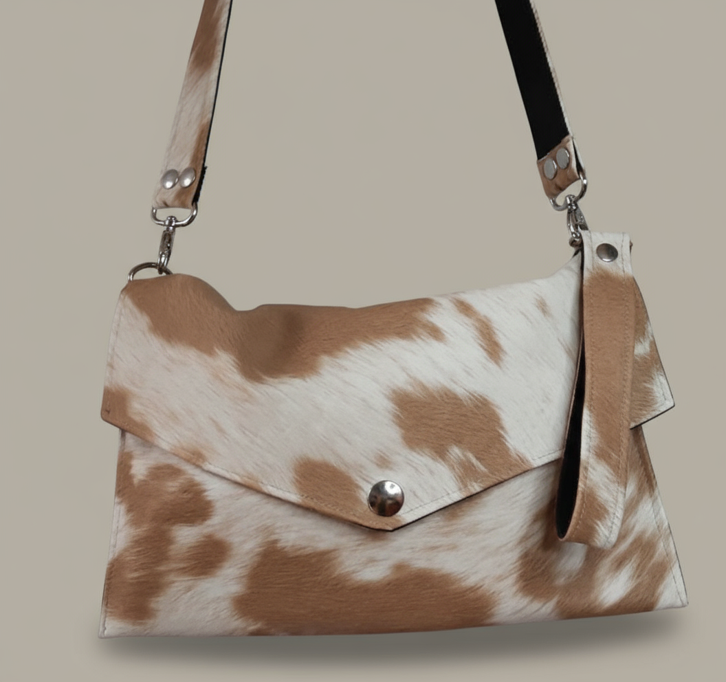 Sac pochette bandoulière simili cuir imprimé peau de vache