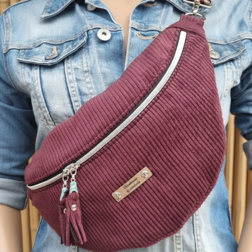 Sac banane fait main en velours côtelé prune – création artisanale sur commande - 