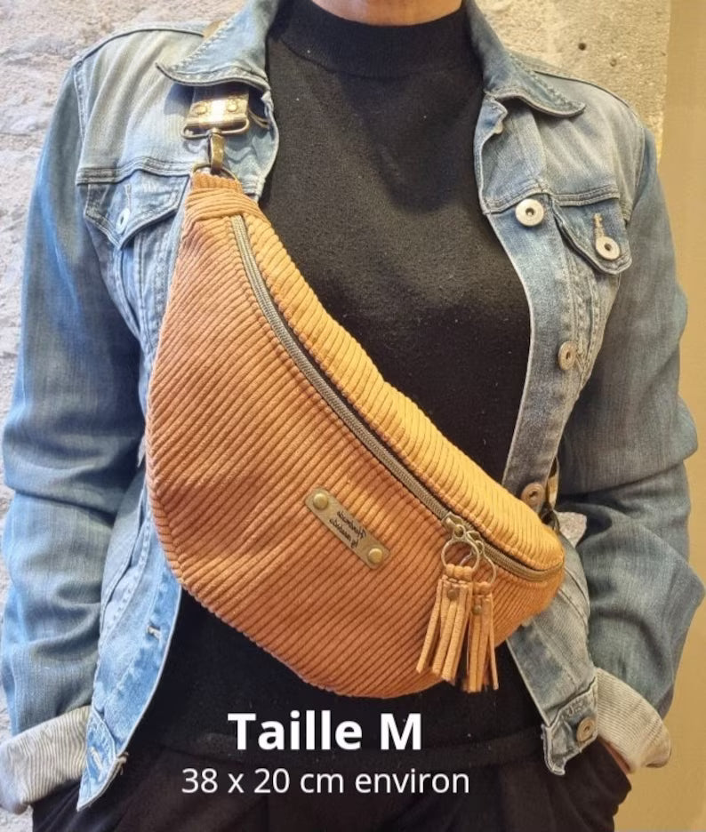 sac banane fait main velours côtelé taille M 38 X 20
