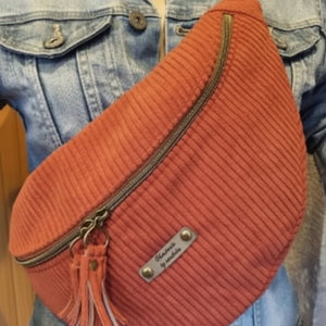 Sac banane fait main en velours côtelé terra cotta – création artisanale sur commande - image 12
